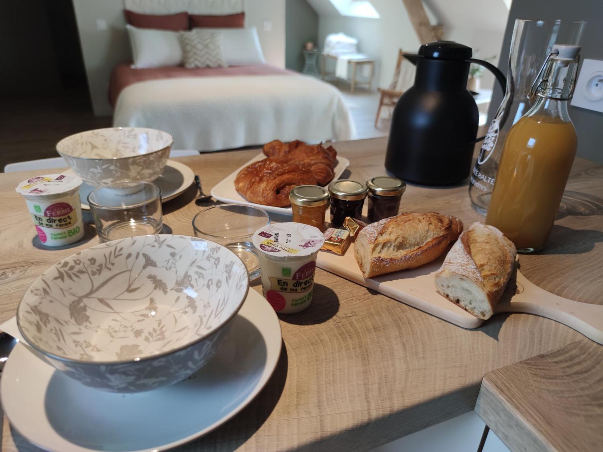 Saint-Ouen-Des-Toits La Douce Halte - Gites Avec Spa Ou Sauna מראה חיצוני תמונה